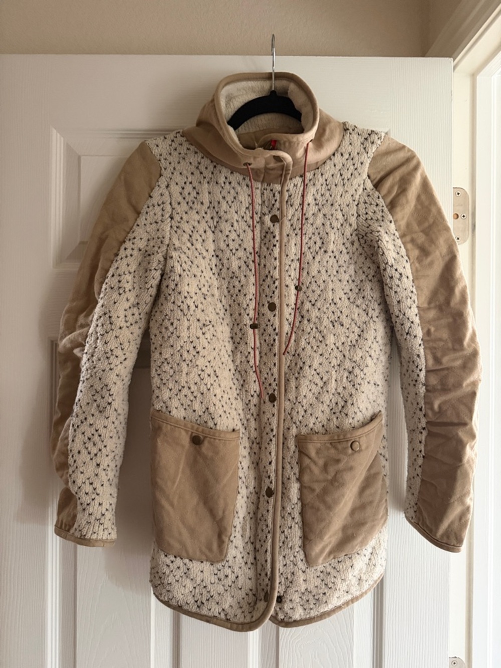 Sleeping on Snow Anthropologie Cream & Tan Contrast Women's Jacket - Picture 3 of 15